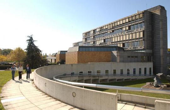 Ikuti Program Beasiswa S2 Total Puluhan Juta Per Bulan di University of Lausanne, Swiss 
