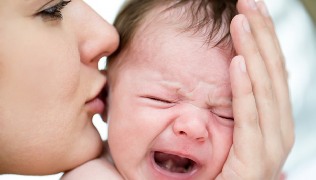  Refleksi, Cara Efektif Menghentikan Tangis Bayi