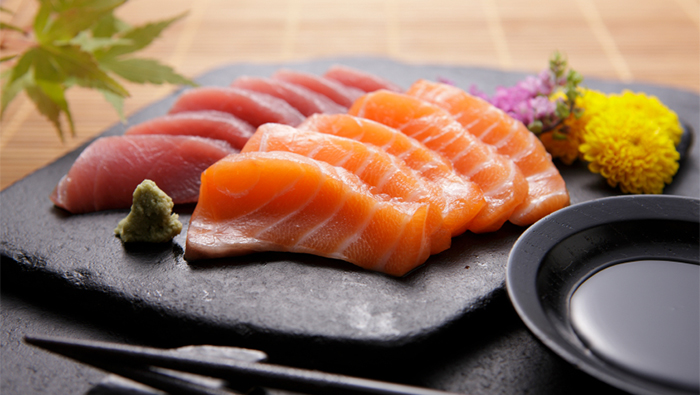 Apa Bedanya Sashimi dan Sushi?