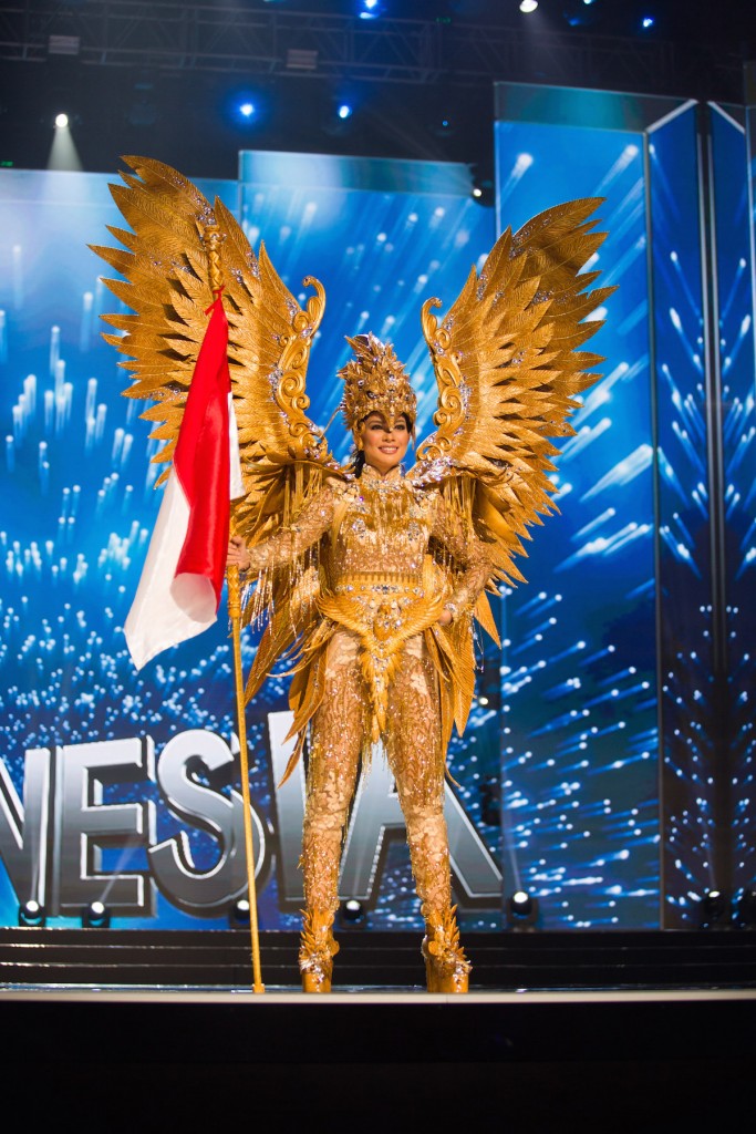 ⁠⁠⁠Pakaian tradisional Indonesia menjadi inspirasi negara lain dalam Ajang Miss Univers