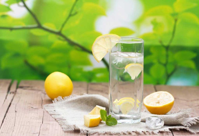 Rajin Minum Air Lemon Waktu Pagi, Manfaatnya Mengagumkan