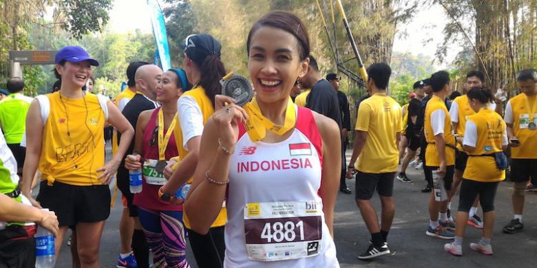 Rasa Benci Putri Indonesia 2002 menjadi Rasa Cinta Marathon