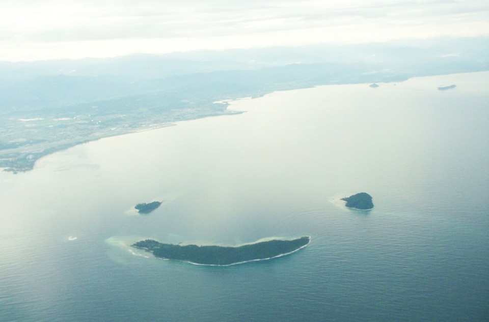 8 Pulau Dengan Bentuk Terunik di Dunia