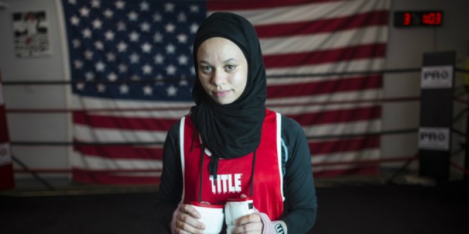 Gadis Muslim AS Jadi Petinju Berhijab Pertama