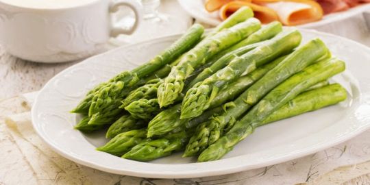 Manfaat Sehat Makan Asparagus