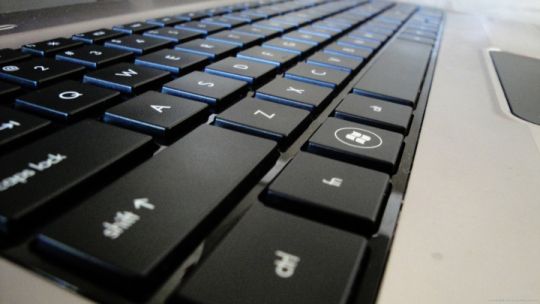 Masalah pada Keyboard Laptop? Ini Cara Menanganinya