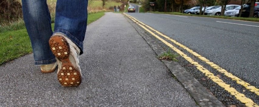 Mengapa Orang Indonesia Malas Jalan Kaki? Mungkin Ini Alasannya