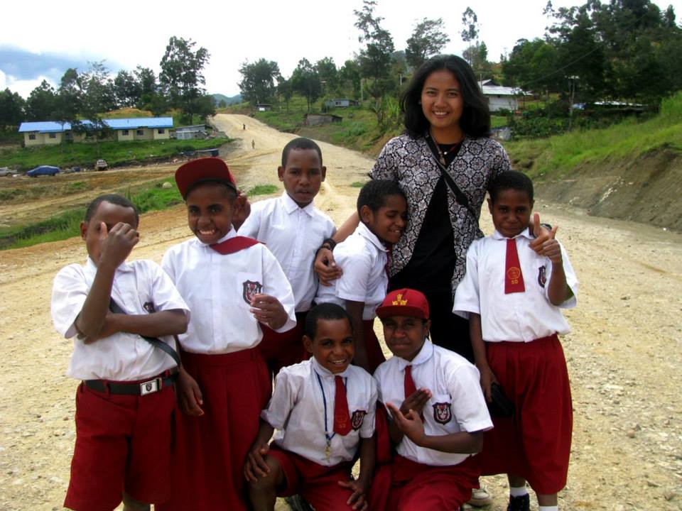 Ingin Mencerdaskan Bangsa di Usia Muda? Ini 8 Program Guru Pedalaman yang Wajib diikuti Guru Muda