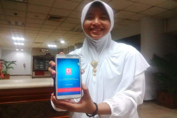 Ciptakan Aplikasi Tandingan WhatsApp, Gadis Asal Kebumen ini Jadi Pengusaha Muda.