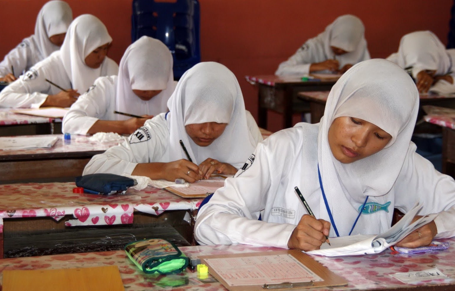 Begini Kejujuran vs kecurangan didunia pendidikan!