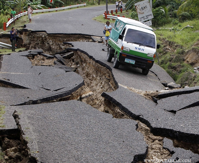 Memahami Pengertian dan Jenis Gempa Bumi