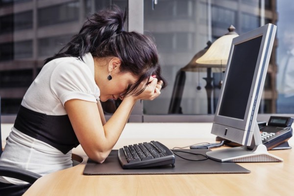 Waspada! 5 Hal Ini Bisa Jadi Indikasi Kamu Terkena Burnout Syndrome