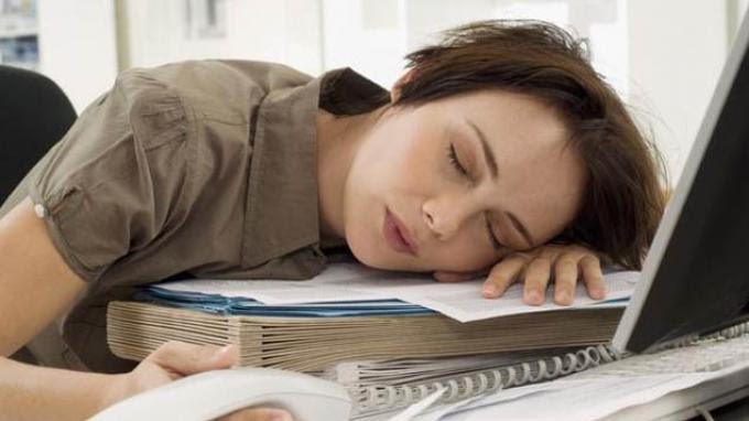 Manfaat Tidur Siang Bagi Kesehatan Saat Jalankan Ibadah Puasa