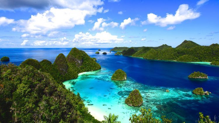 6 Destinasi Di Indonesia yang Keelokannya Menyamai Tempat-Tempat Wisata Andalan Di Thailand