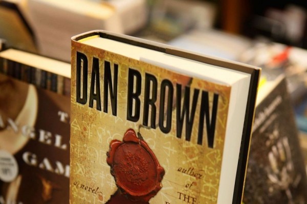 5 Buku Karya Dan Brown Buat Kamu yang Gemar dengan Teori Konspirasi
