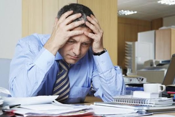 5 Masalah Kesehatan Ini Ternyata Sering Dialami Pekerja Kantoran