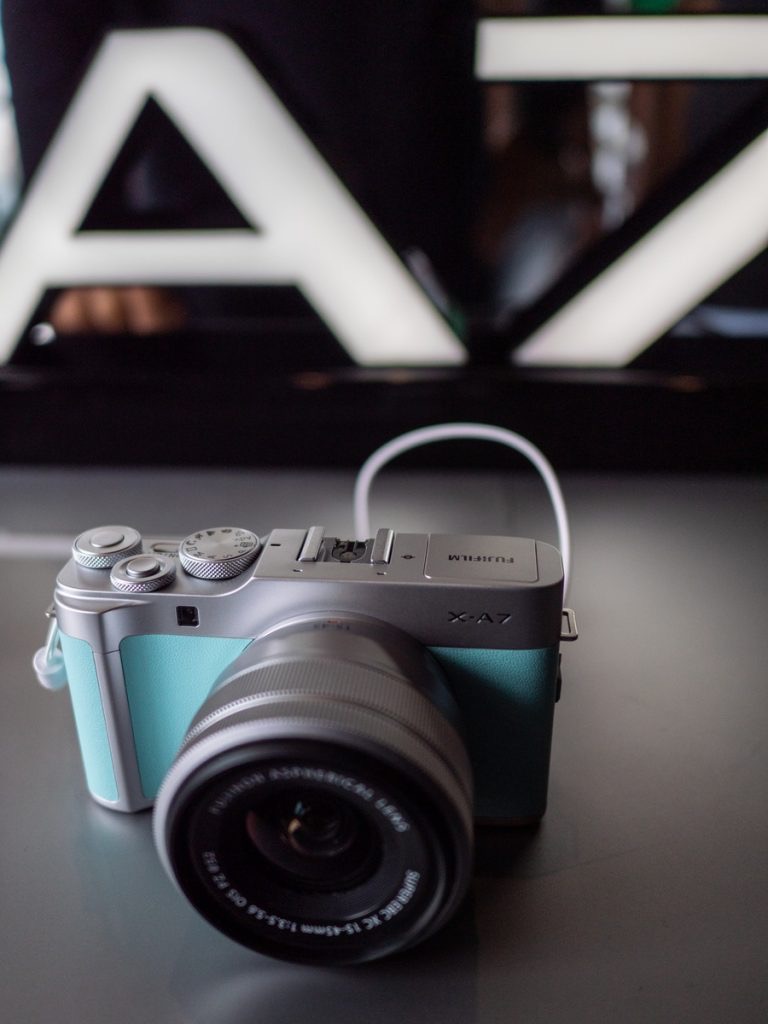 Kamera mirrorless FujiFilm X-A7 resmi diluncurkan di Indonesia