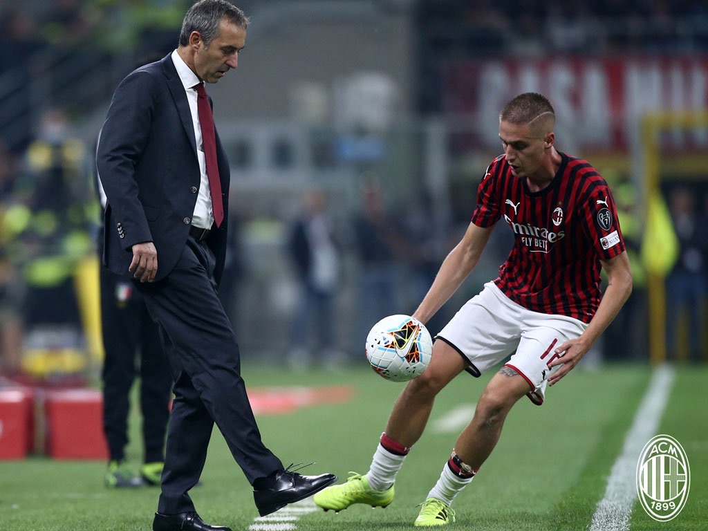 Pengganti Pelatih Milan, dari Shevchenko Sampai Wenger