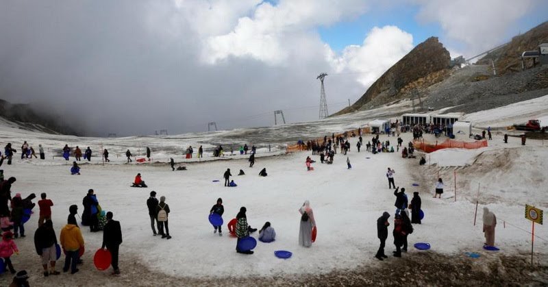 Fenomena Salju di Arab Saudi Tanda Kiamat Semakin Mendekat?