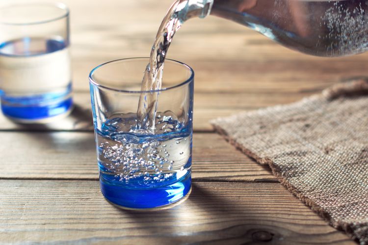 Manfaat Cairan Tubuh. Mitos atau Fakta Anjuran Minum 8 Gelas Air perhari?