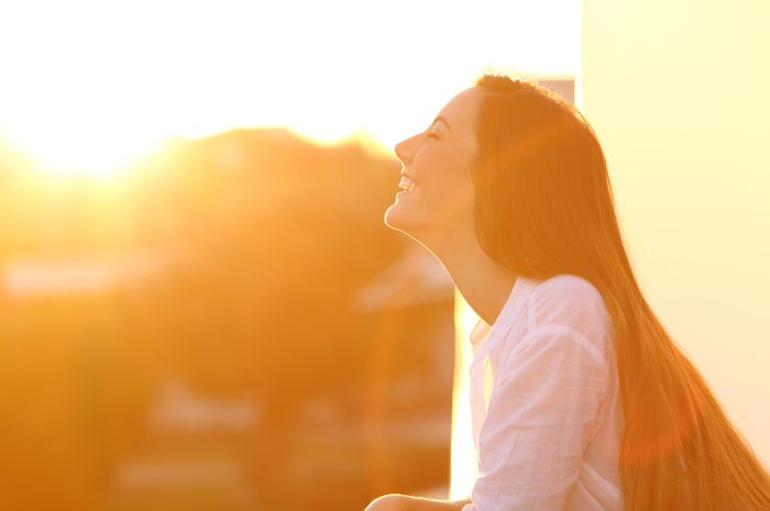 15 Manfaat Sinar Matahari Pagi bagi Kesehatan, Bikin Langsing-Cegah Kanker!