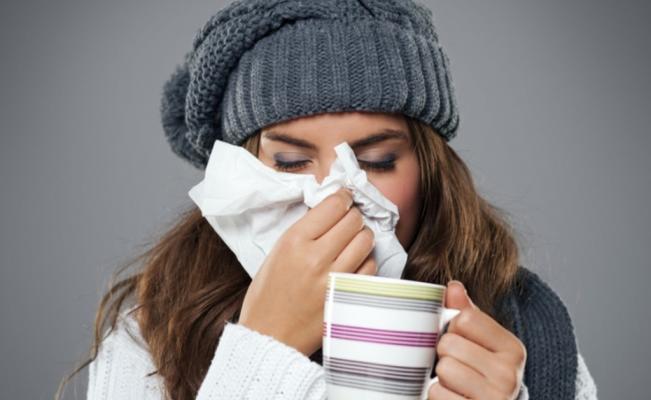5 Jenis Makanan dan Minuman yang Harus Kamu Hindari Ketika Flu
