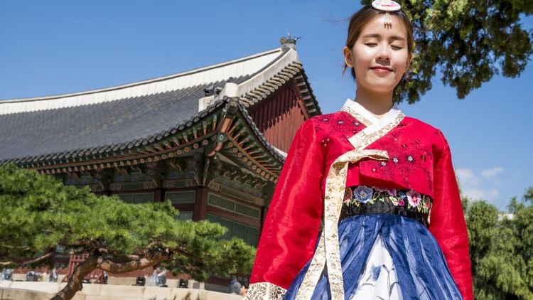 9 Cara Gampang Belajar Bahasa Korea Sendiri. Nggak Perlu Ikut Les, yang Penting Disiplinkan Diri