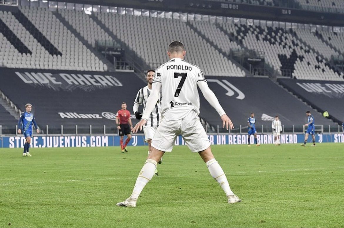 Cristiano Ronaldo Pecahkan Rekor Gol Domestik Pele, Sekarang Kejar Josef Biscan