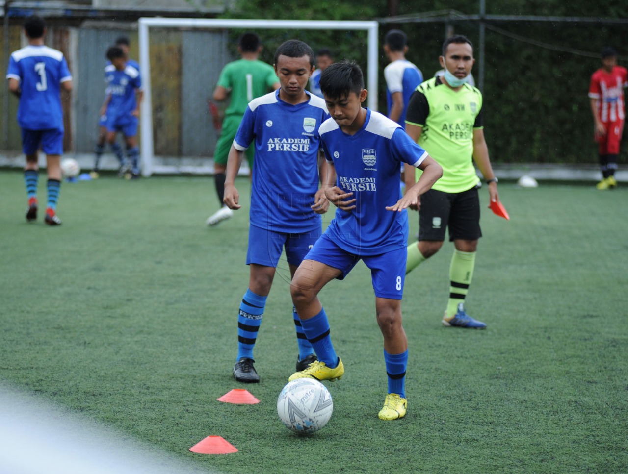 Akademi Persib Kota Bandung Disiplin Jalankan Prokes di Liga TopSkor U-16 Zona Bandung