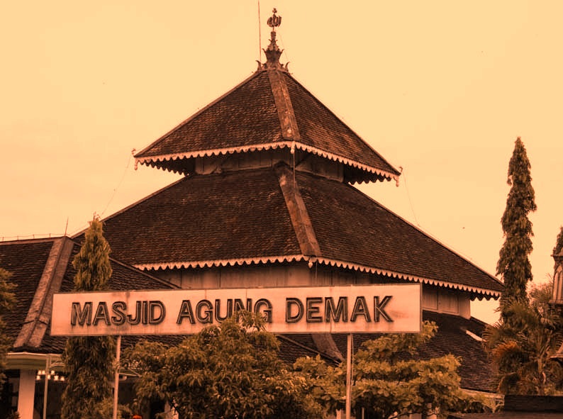 Sejarah Kerajaan Demak, Kerajaan Islam Pertama di Jawa