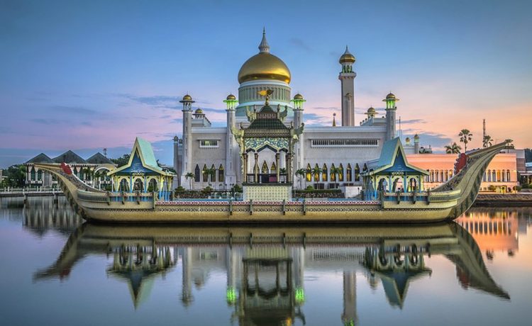 Letak dan Kondisi penduduk negara Brunei Darussalam