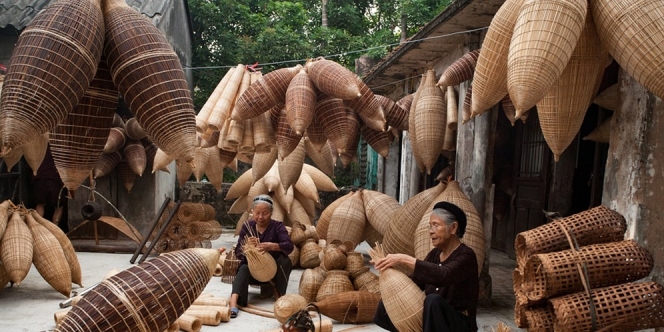 Pemanfaatan Produk Kebudayaan Indonesia dalam Bidang Ekonomi Kreatif dan Pariwisata