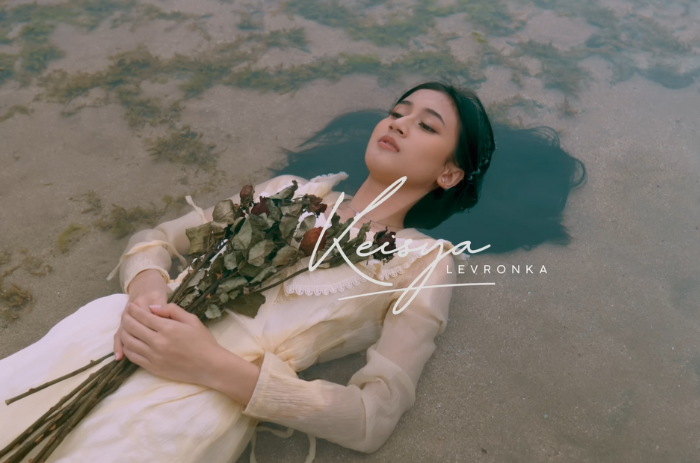 Lirik Lagu Keisya Tak Ingin Usai 