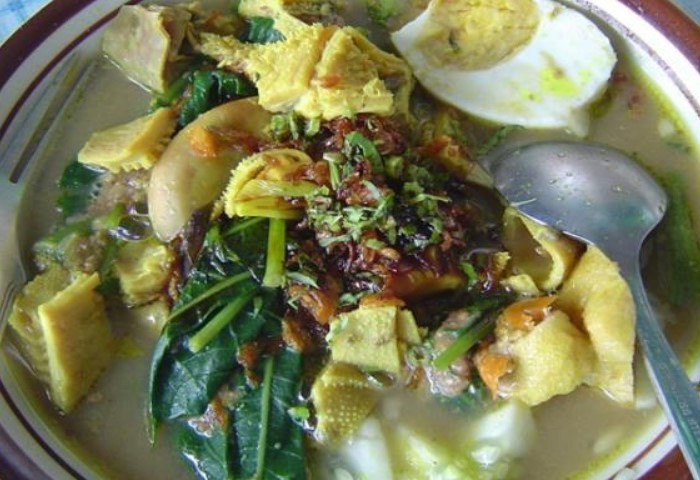 15 Makanan Tradisional Jawa Timur Paling Populer, Wajib Dicoba
