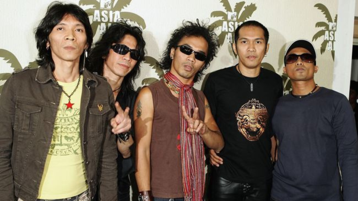 Lirik Lagu Terlalu Pahit Slank