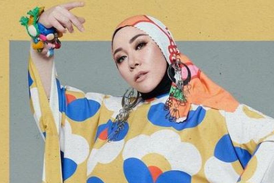 Lirik Lagu Butterfly Melly Goeslaw